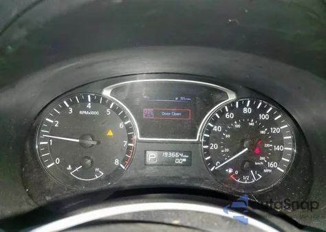 2015 Nissan Altima 2.5 из США, поврежденный, VIN 1N4AL3AP2FC123272